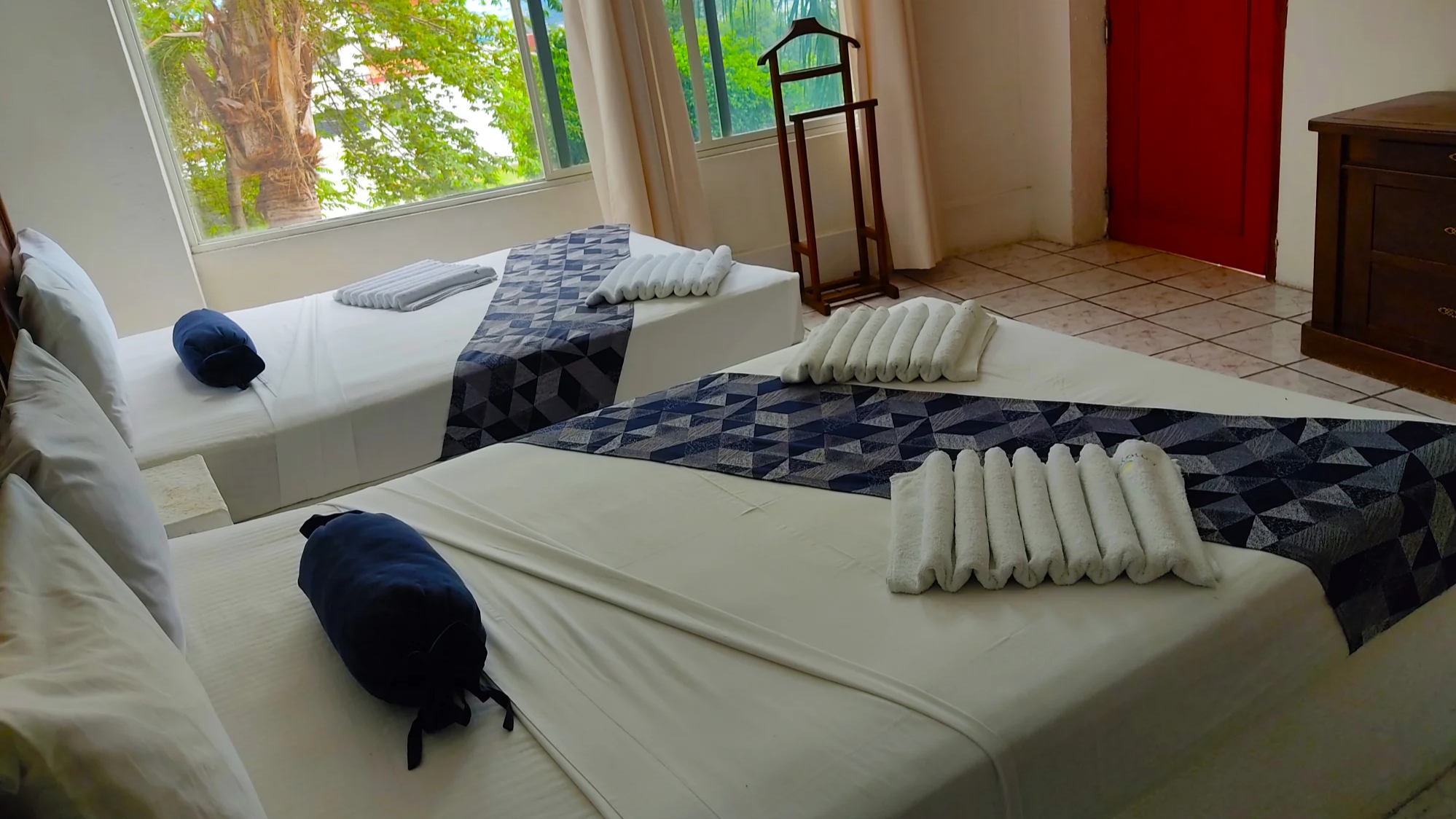 Habitación Doble - Vista Parcial